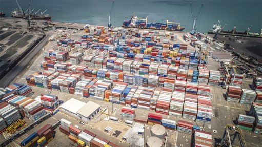 Image of the container terminal at the Port of Maputo