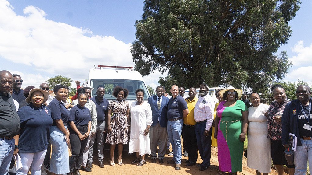 Kangra delivers ambulance to Mpumalanga government