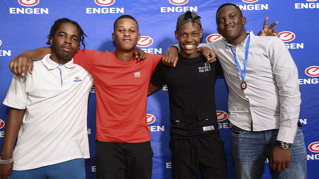 Top Gauteng Achievers Shoot the lights out at Engen Maths & Science School Awards