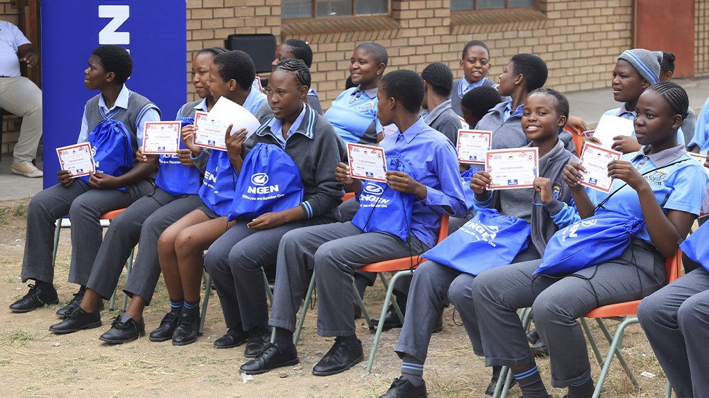 Engen visits Limpopo to launch Menstrual Care Campaign at Tekanang Secondary