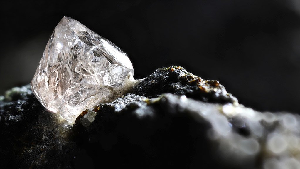 diamond nestled in kimberlite