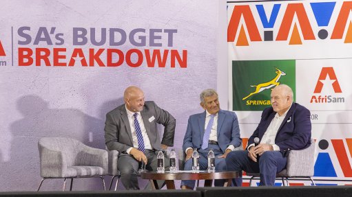 From left pictured at AfriSam’s Annual Budget Breakdown event in February 2025, political and economic analyst and strategist Frans Cronje, leading economist Dr Azar Jammine and AfriSam Executive Chairman Eric Diack