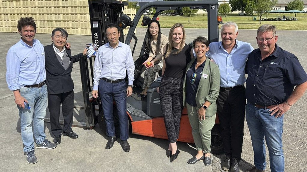 Forklift vibration dampers a game-changer for SA agricultural industry 