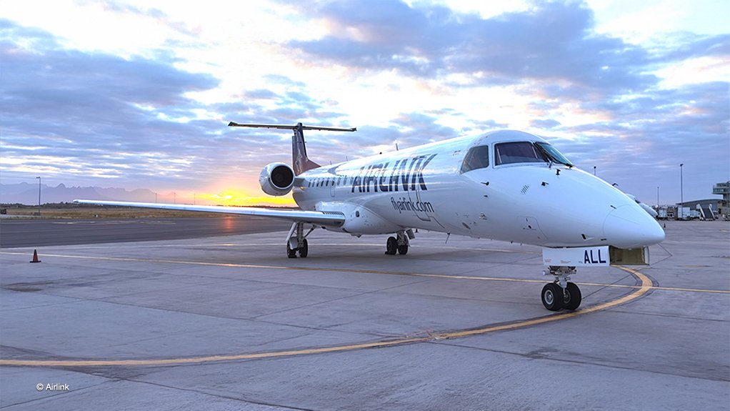 An Embraer ERJ140 of Airlink