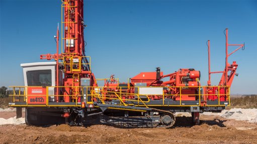 ADAPTABLE AUTONOMY
The scalable surface drill automation on the DR412i offers customisable features tailored to unique operational needs
