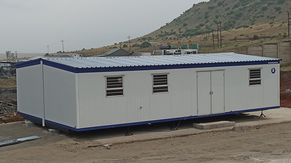 An image of a modular building at the Uitkomst Colliery