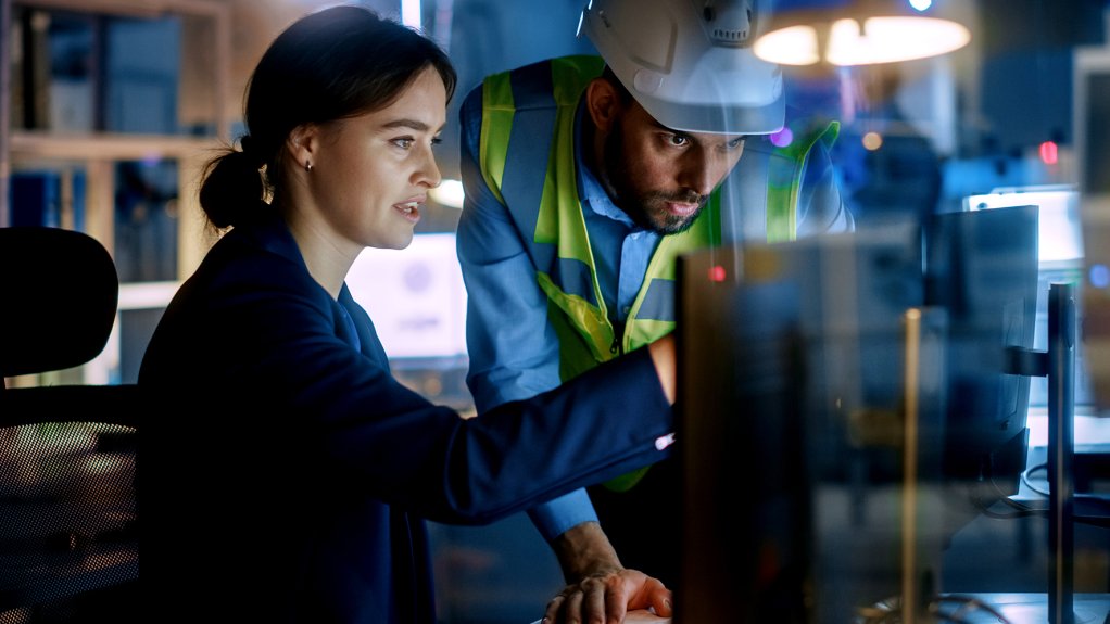 PHASED APPROACH DGC’s services are delivered through a structured, phased approach