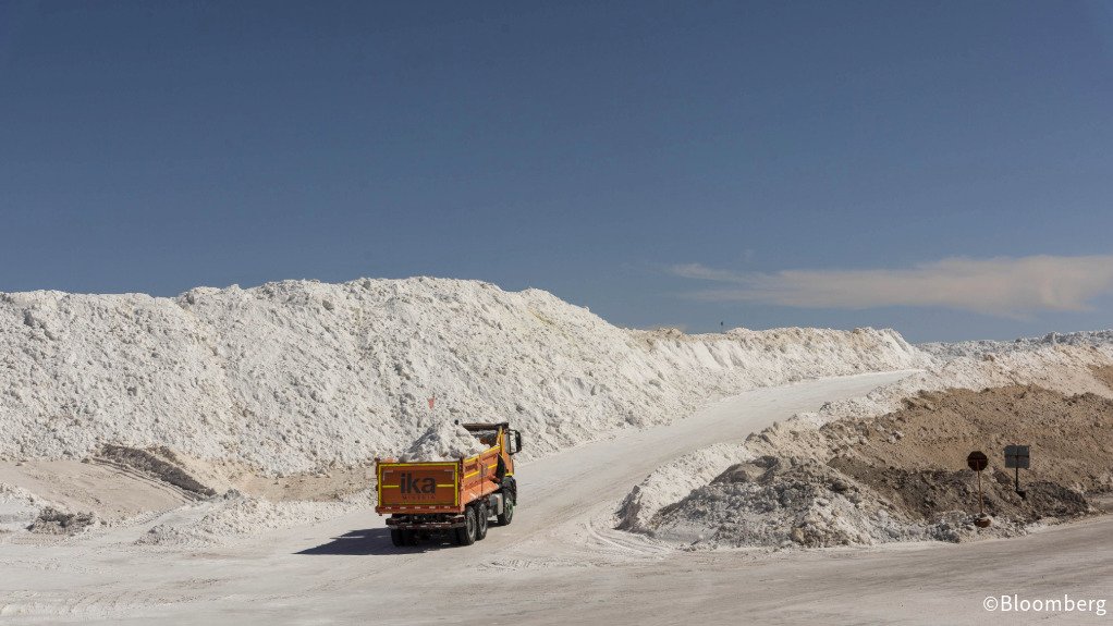Albemarle sees pressure building for high-cost lithium producers