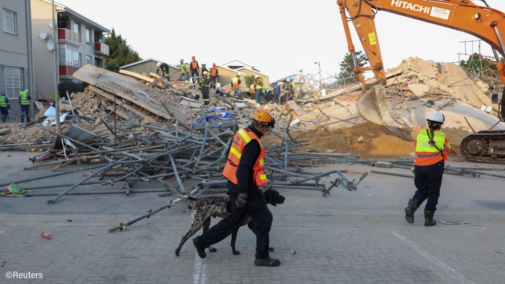 collapsed building in George