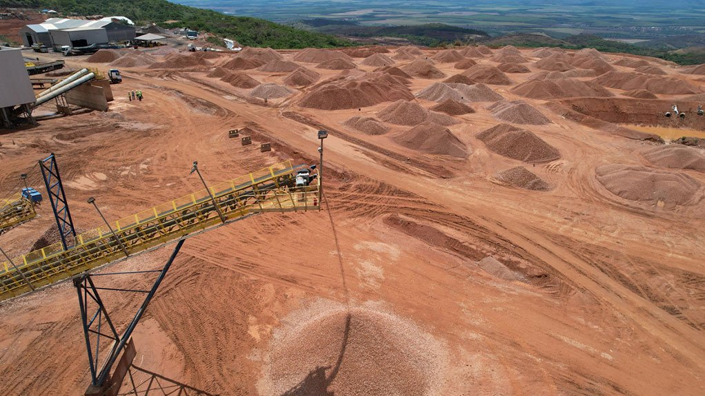 Production of 25 products from bauxite mining, with a dry process, environmental focus, and aiming for zero waste. Photo: Steinert GmbH