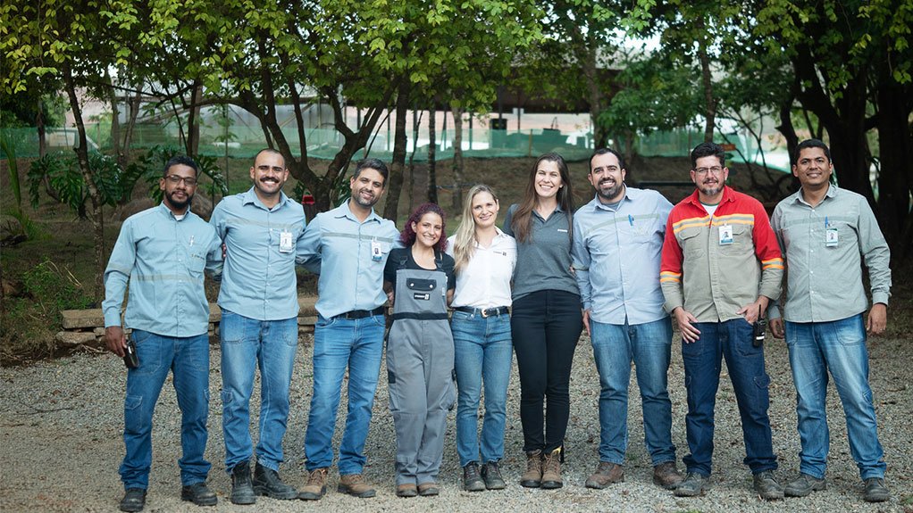 Terra Goyana and STEINERT teams working together on this case, analysing improvements and future steps for the project.
Photo: Steinert GmbH