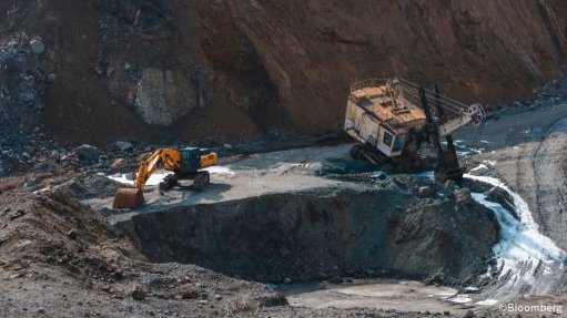 Ukrainian Parliament ratifies natural resources deal with US