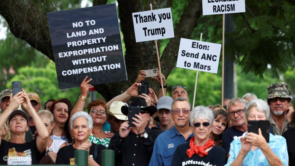 White South African Protestors