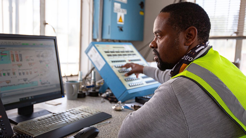 AfriSam’s batching plants use computerised batching systems to ensure compliance with mix designs