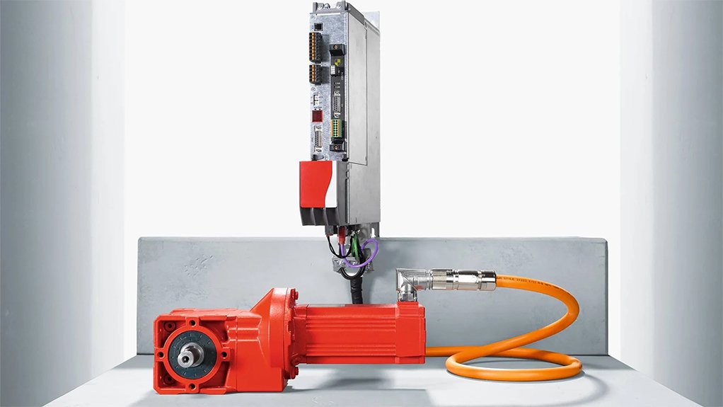 SEW-EURODRIVE’s MOVI-C® digital motor integrates seamlessly with MOVILINK® DDI interfacing, using a single hybrid cable to transmit both power and digital data for real-time condition monitoring and streamlined installation