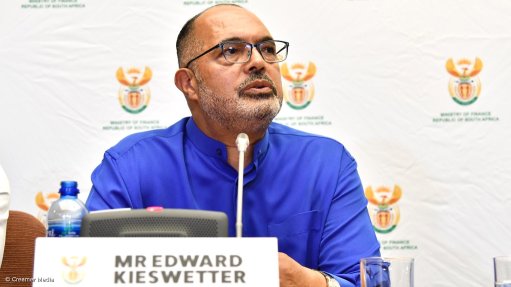 An image of WCO chairperson Professor Edward Kieswetter 