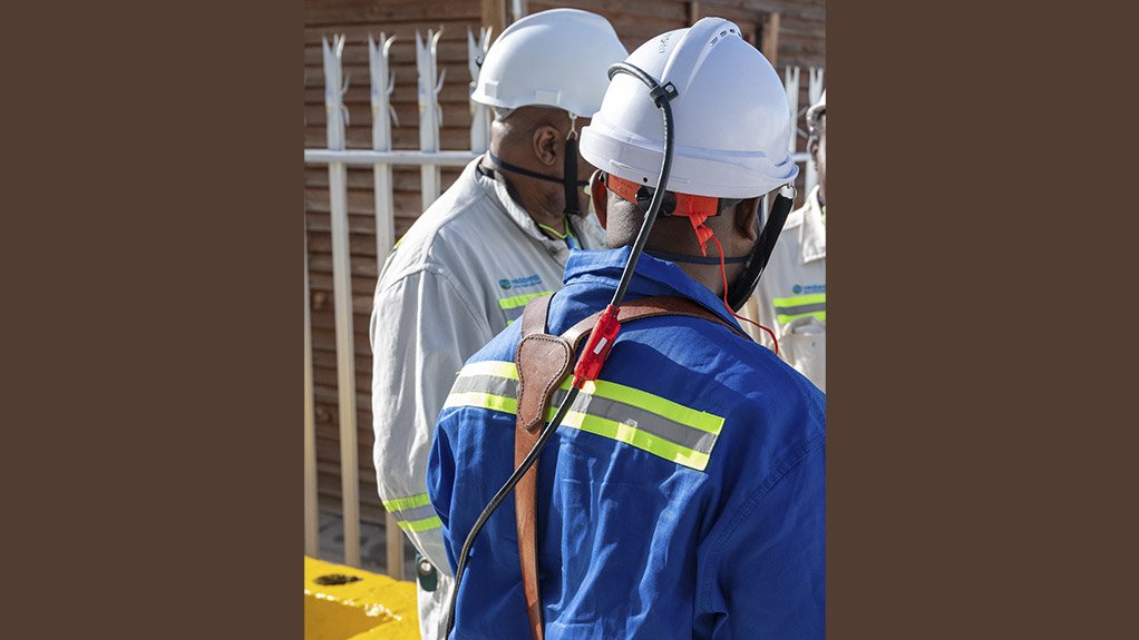 Change management initiatives address behaviour shifts required for the successful adoption of Level 9 proximity detection systems
