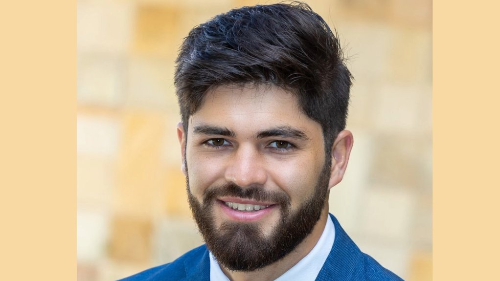 Addressing the skills gap and supporting young supply chain leaders 