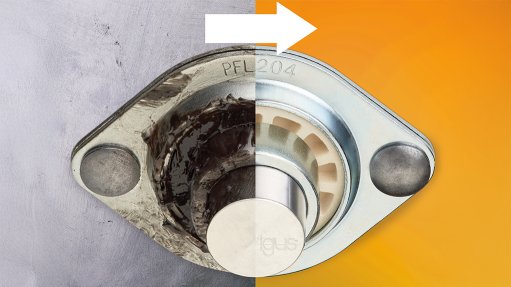 Image of an igus bearing compared to traditional steel bearing