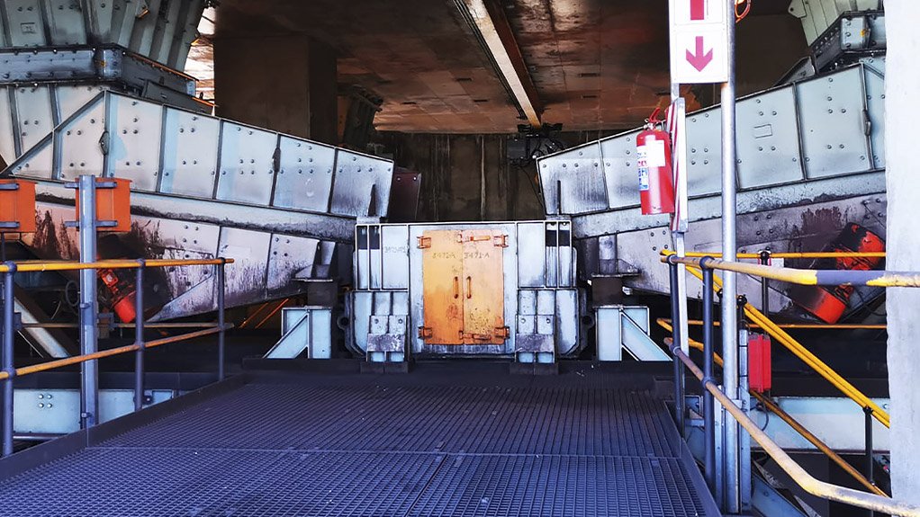 Custom-engineered for a manganese mine, these bin discharge chutes from Weba Chute Systems ensure controlled material flow and significantly reduce spillage