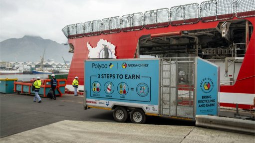 A Packa-Ching trailer parked near the SA Agulhas II