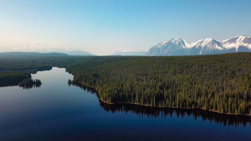 The New Prosperity project is located in the Teztan Biny, or Fish Lake area, which is territory of the Tŝilhqot’in Nation.