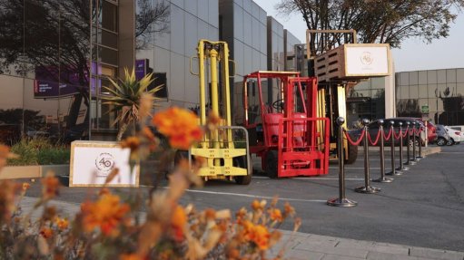 Toyota Material Handling: CELEBRATING 40 EXCEPTIONAL YEARS 