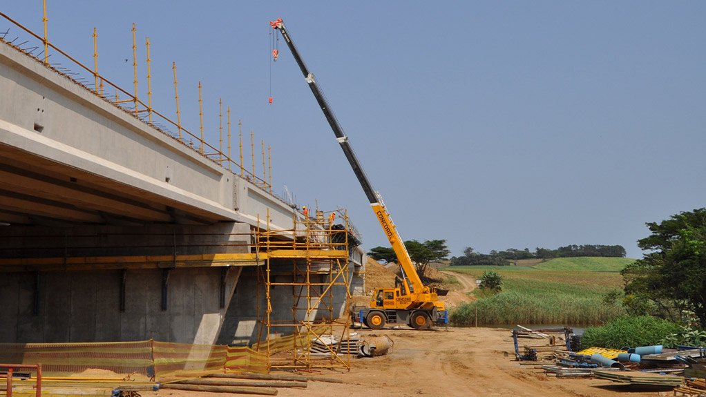 STRENGTH PIC 02 : The BCCEI works with industry stakeholders to strengthen the foundation of South Africa’s civil engineering sector.