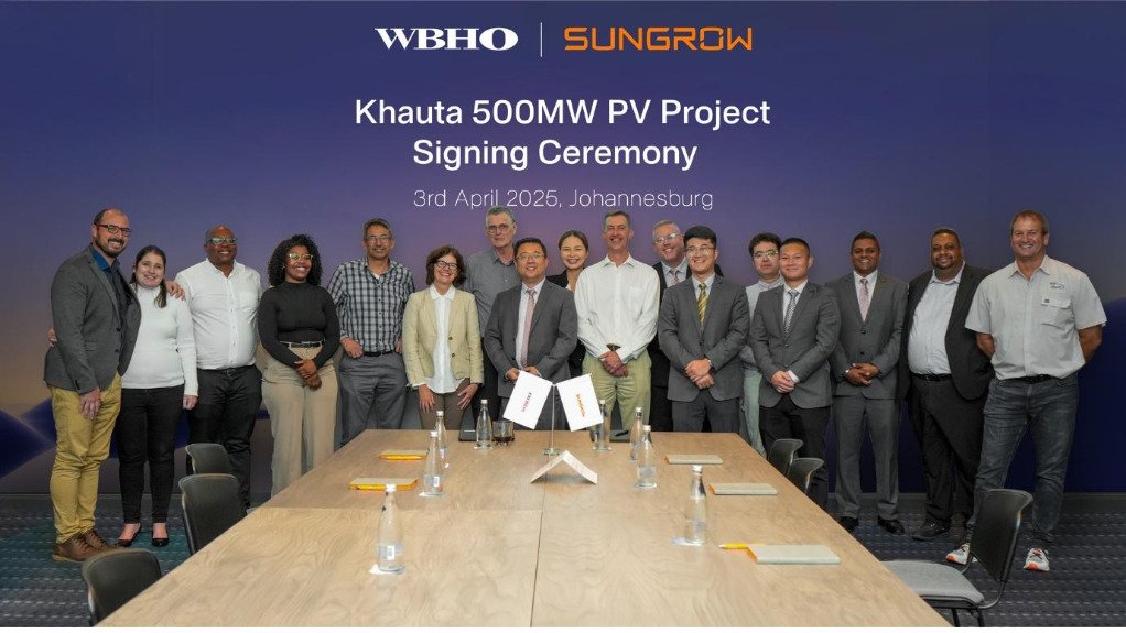 An image taken at the signing ceremony