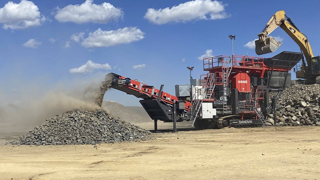 The Sandvik UJ640E jaw crusher is designed for high capacity primary crushing, delivering exceptional performance and reliability for demanding applications