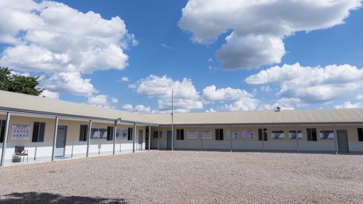 POST MINE LEGACY
The new Barrick Academy aims to be used to train more than 2 000 forepersons, supervisors and superintendents over the next 24 months