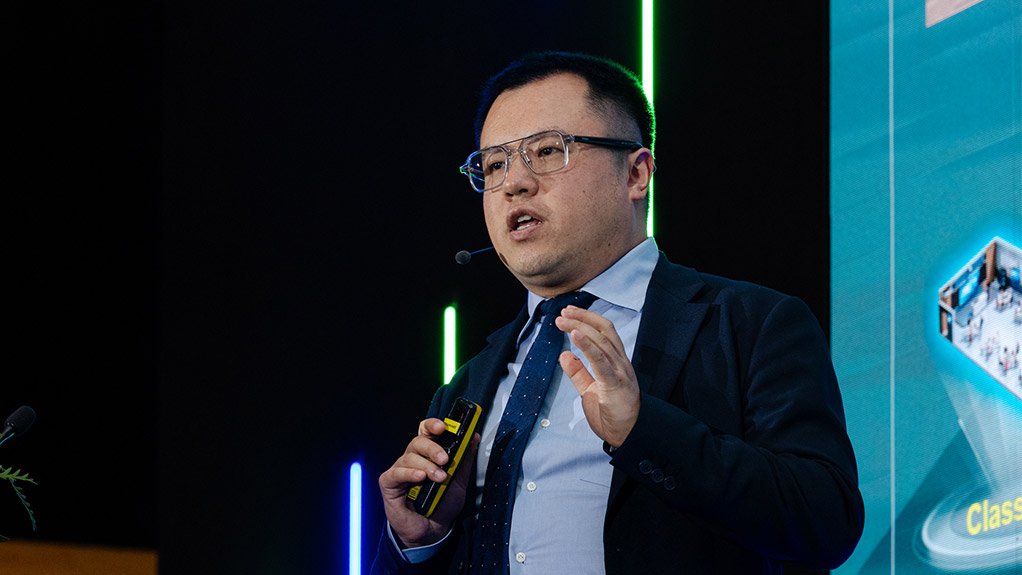 Viga Liu, Director of Huawei Intelligent Campus Marketing and Solution Sales Dept