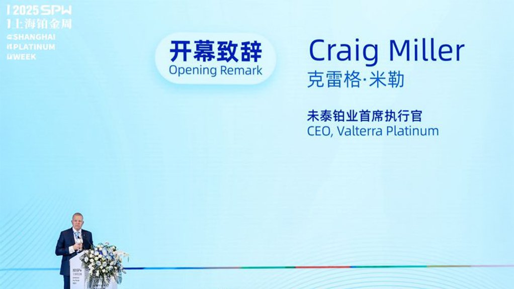 Valterra Platinum CEO Craig Miller presenting.