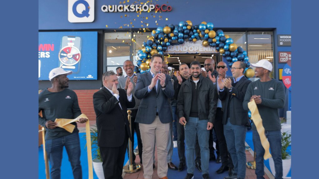 Engen celebrates grand opening of Flagship site in Sandton and marks 100TH Woolworths Foodstop