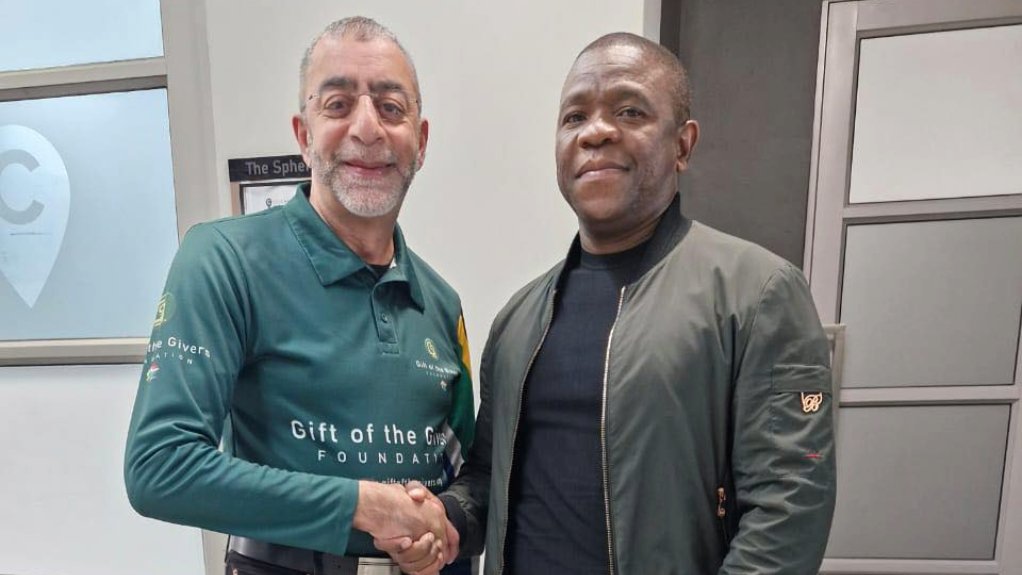 Image of Imtiaz Sooliman and Nhlanhla Mkhwanazi