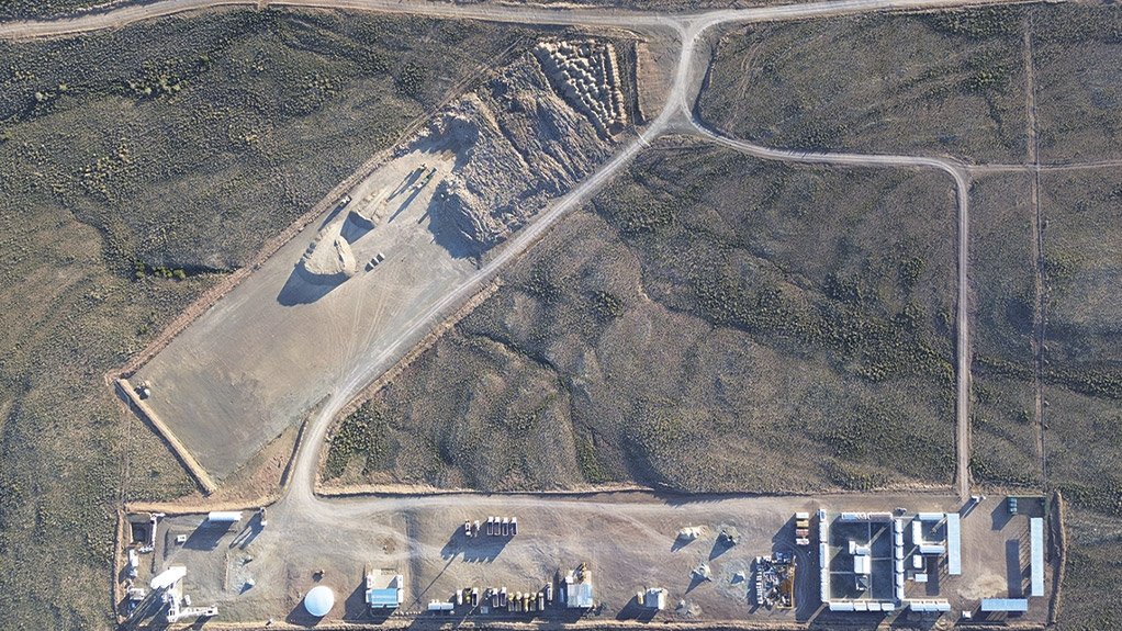 Early project works undertaken by Concor include establishing access roads, site offices and an on-site batching plant, in preparation for the large volumes of concrete needed for the turbine foundations