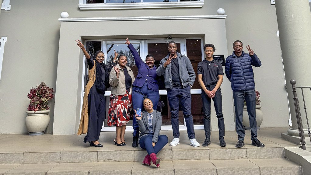 2Roads Group Champions Youth Empowerment Through Strategic Partnerships and Graduate Development