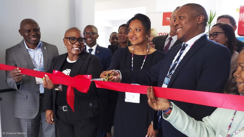 An image showing the CATIR centre ribbon cutting 