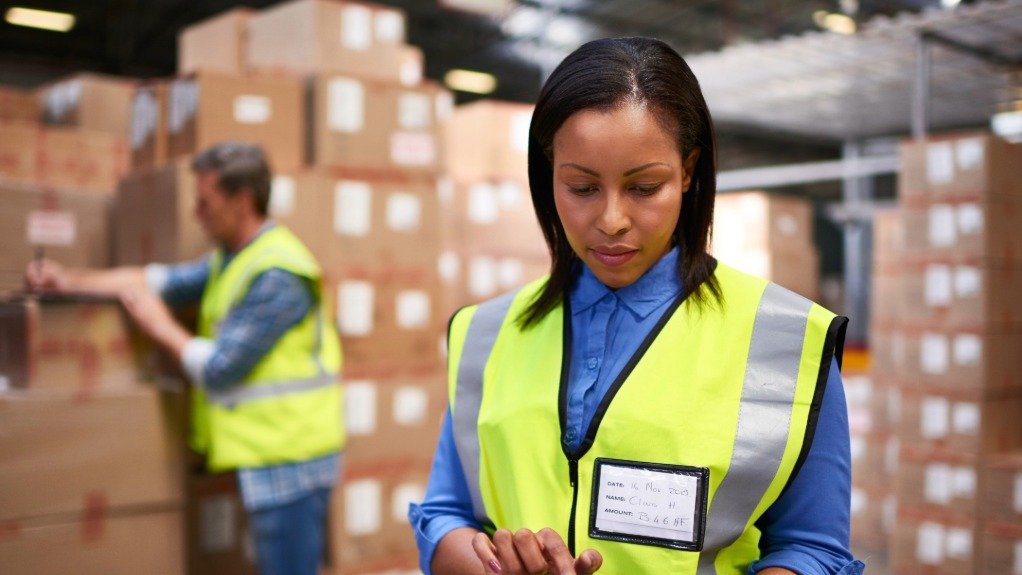 Survey highlights gender discrimination, salary suspicion gap and perception problems in the supply chain profession