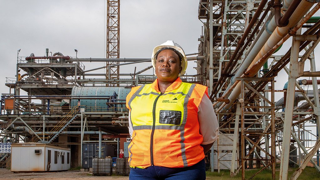 Kgabo Noria Moloto 
General Manager at FWGR     
