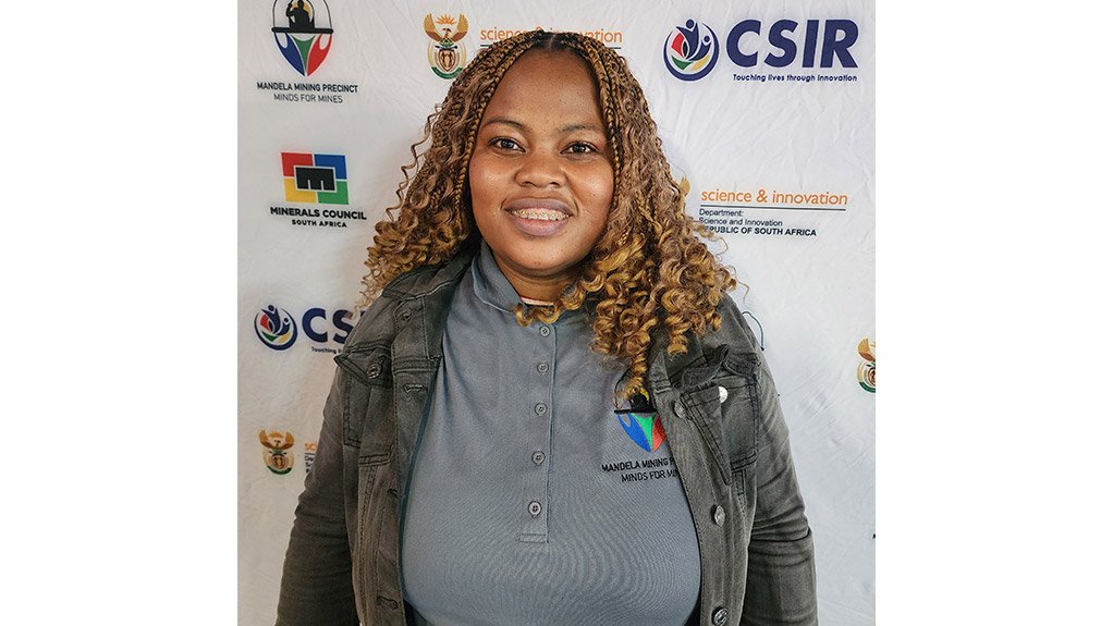 Yanga Mnyamana
Project Administrator for longevity of current mines and mechanised mining systems