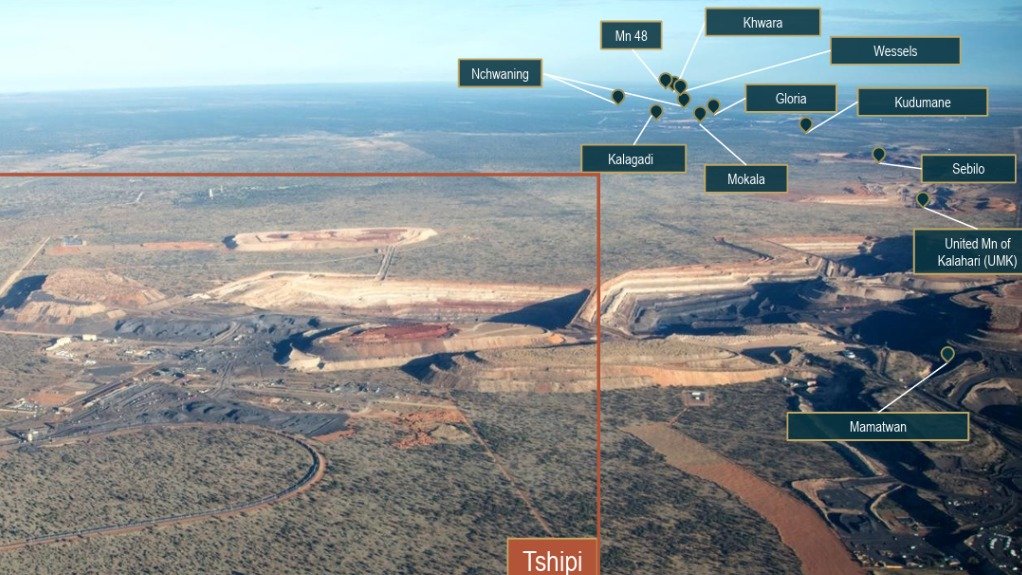 The Kalahari manganese field holds 73% of the world’s manganese (in an area less than the distance between Kalgoorlie and Coolgardie). 