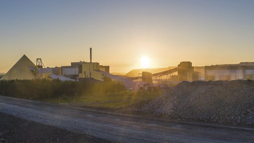 SUNNY SURVEY: Finland, whose Kevitsa mine is pictured here with a midnight sun behind it, has reclaimed the top spot as the world’s most attractive jurisdiction for mining investment, climbing 16 places to lead the Fraser Institute’s 2025 Annual Survey of Mining Companies. South Africa’s downward slide continued, with the country now ranking fifteenth from the bottom overall.
