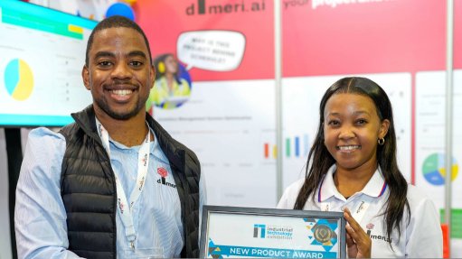 A generic image of two people receiving an award