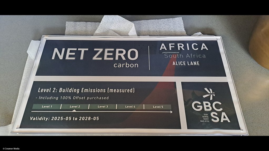 An image showing the new plaque for Redefine from the GBCSA 