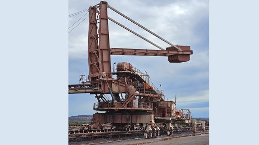 This reclaimer chute at an iron ore mine shows how Weba Chute Systems controls material flow, reduces dust and protects downstream equipment in high-volume operations