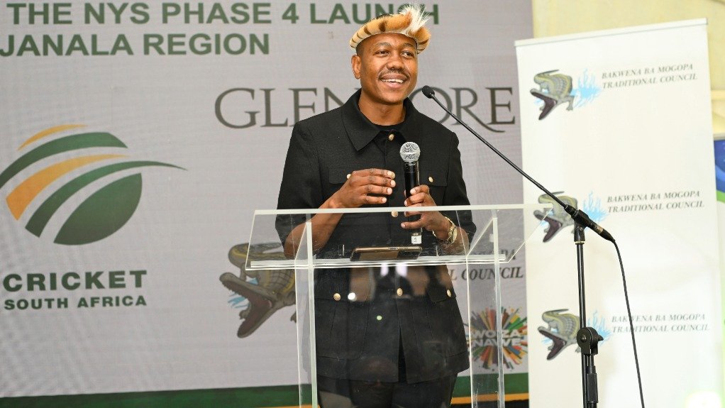 Glencore Ferroalloys in partnership with CSA and NYDA launch an exciting cricket hub and youth training programme in Berseba