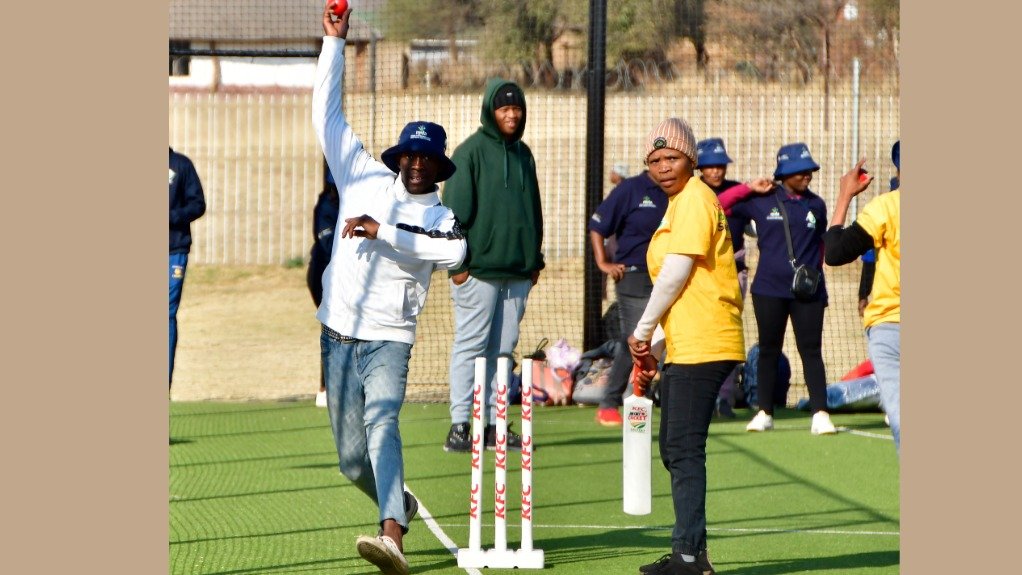 Glencore Ferroalloys in partnership with CSA and NYDA launch an exciting cricket hub and youth training programme in Berseba