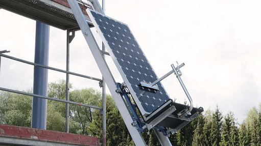 How smarter lifting is energising South Africa’s solar industry