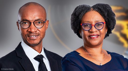 Merafe CEO Zanele Matlala (right) and Merafe FD Ditabe Chocho (left).